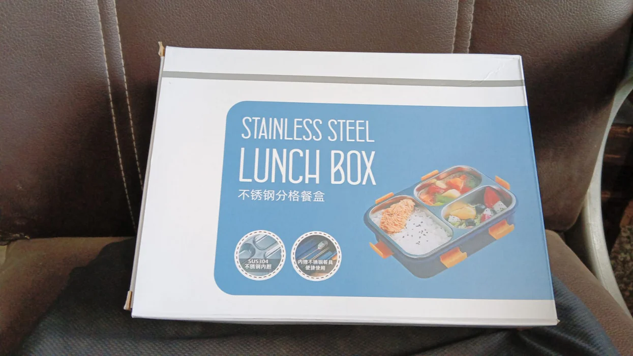 3 Compartment Transparent Stainless Steel Lunch Box with a Spoon and a Pair of Chopsticks (1 Set) - Image 2